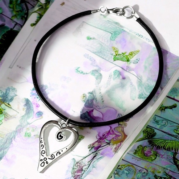 5 For $25💫Hippie Gypsy Groovy Silver Heart Bracelet - Picture 3 of 5